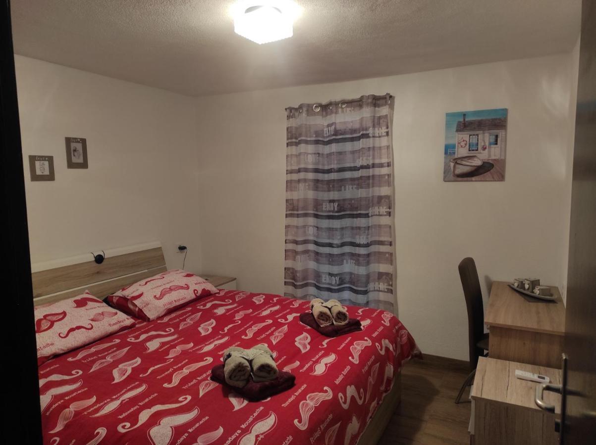 Obiteljska Kuca Za Odmor Futura Milna (Brac) Exterior foto