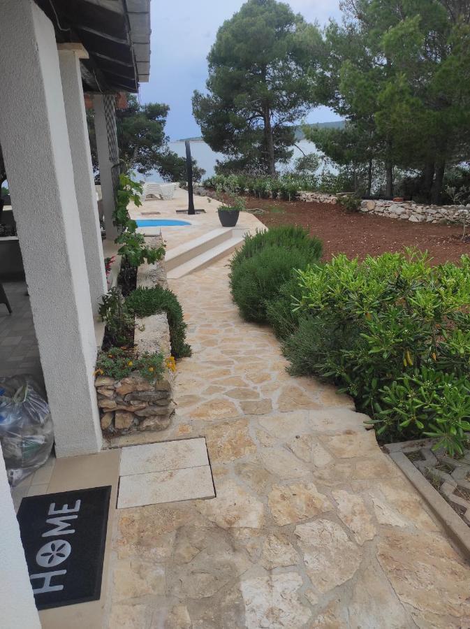 Obiteljska Kuca Za Odmor Futura Milna (Brac) Exterior foto