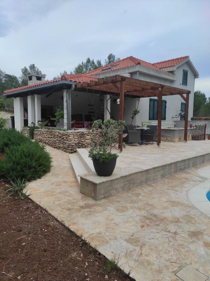 Obiteljska Kuca Za Odmor Futura Milna (Brac) Exterior foto