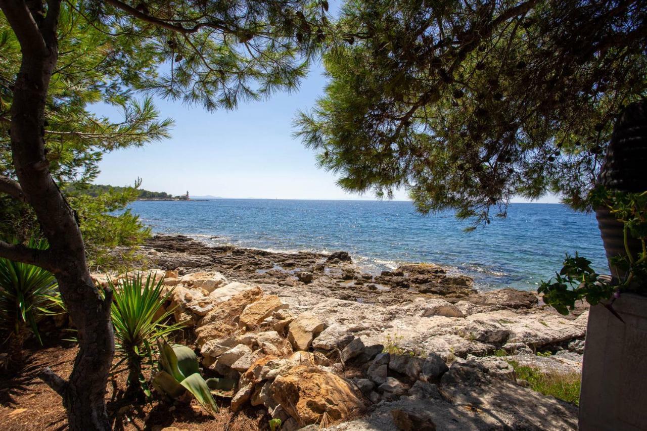 Obiteljska Kuca Za Odmor Futura Milna (Brac) Exterior foto